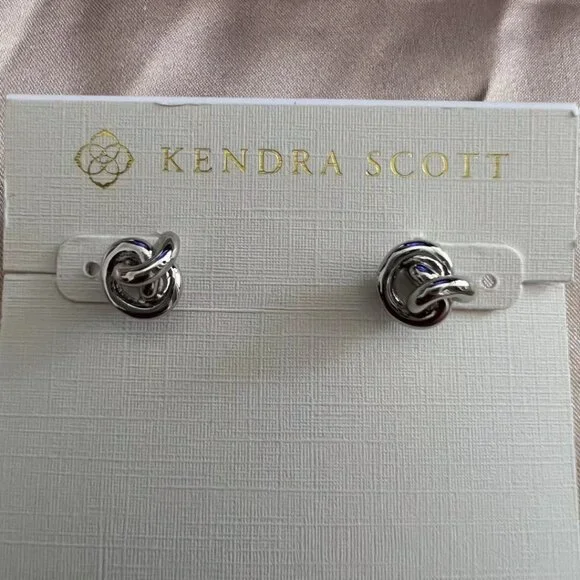 Kendra Scott Stud Earrings - Picture 2 of 4